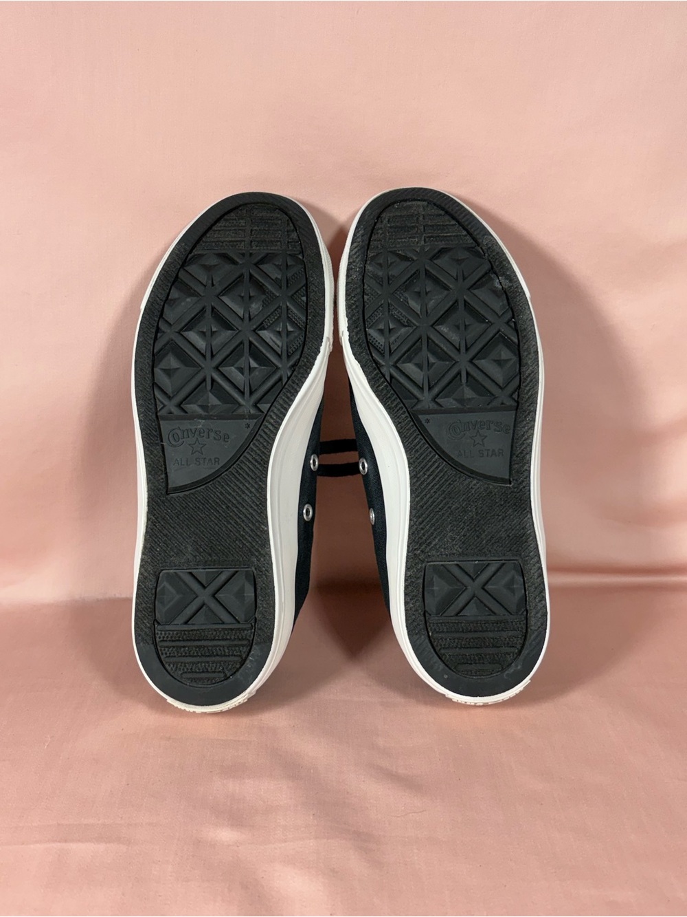 Converse All Star Blk Canvas With Silver Toe Cap/Heel Strip Sneakers W's SZ 8 - Picture 12 of 12